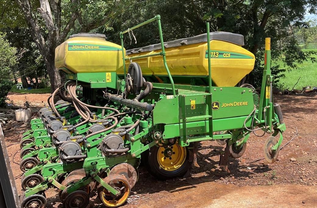 Plantadeira John Deere JD 2113 CCS - 3