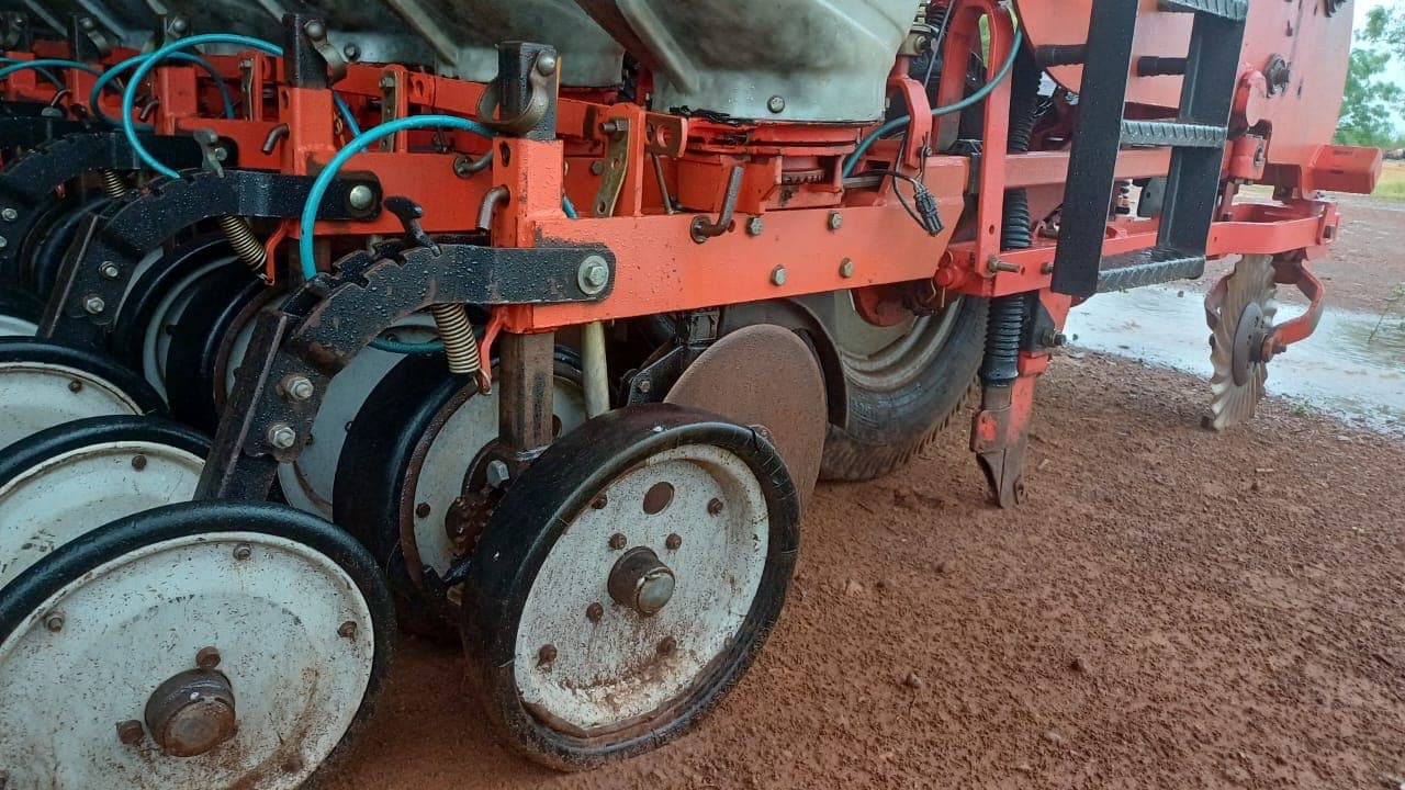 Plantadeira Articulada Planti Center Terracus 13000 - 7